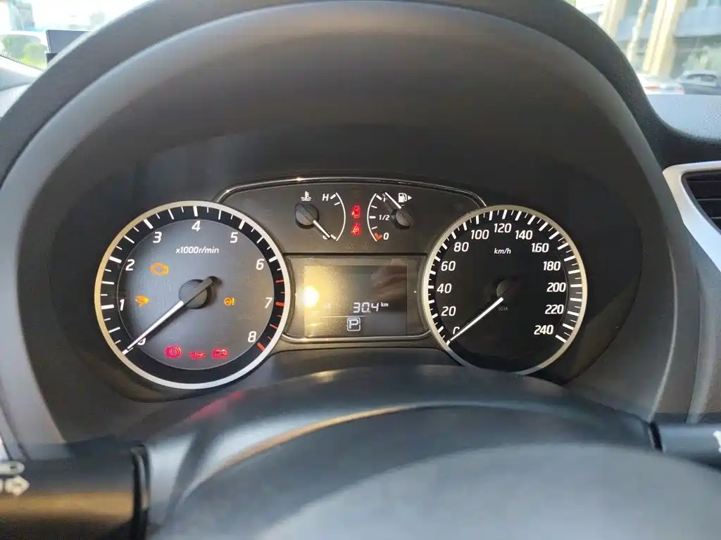 Nissan Sylphy — миниатюра 4