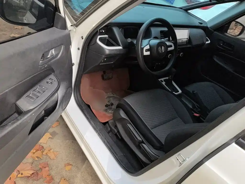 Honda Fit — миниатюра 16