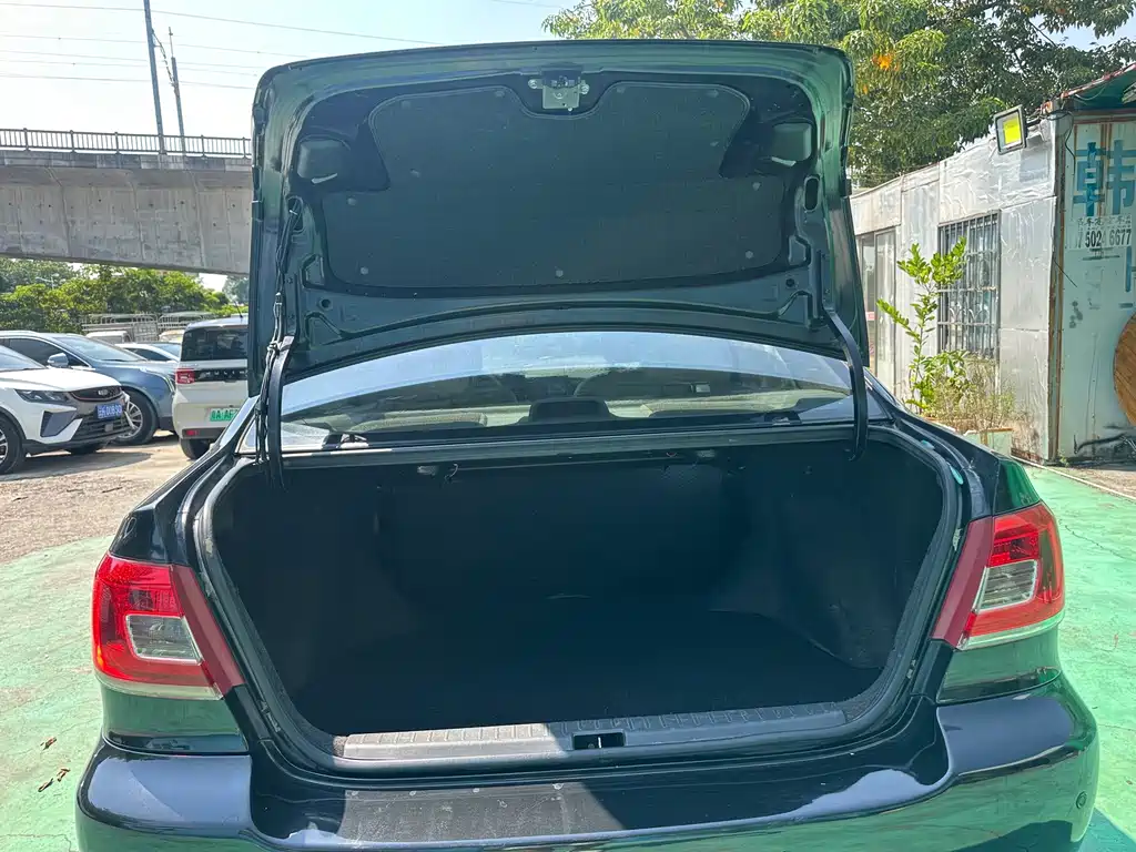 Toyota Corolla — миниатюра 26