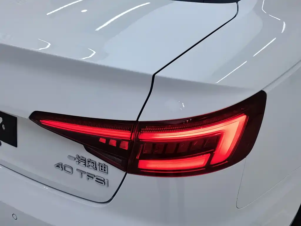 Audi A4L — миниатюра 20