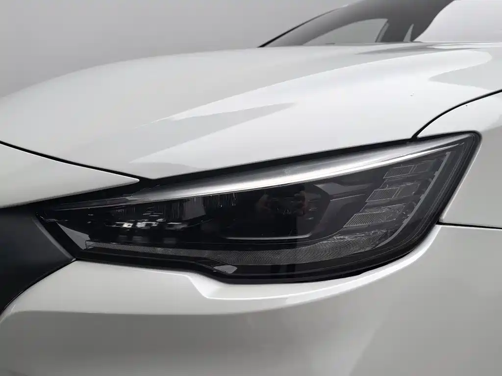 MG MG6 — миниатюра 7