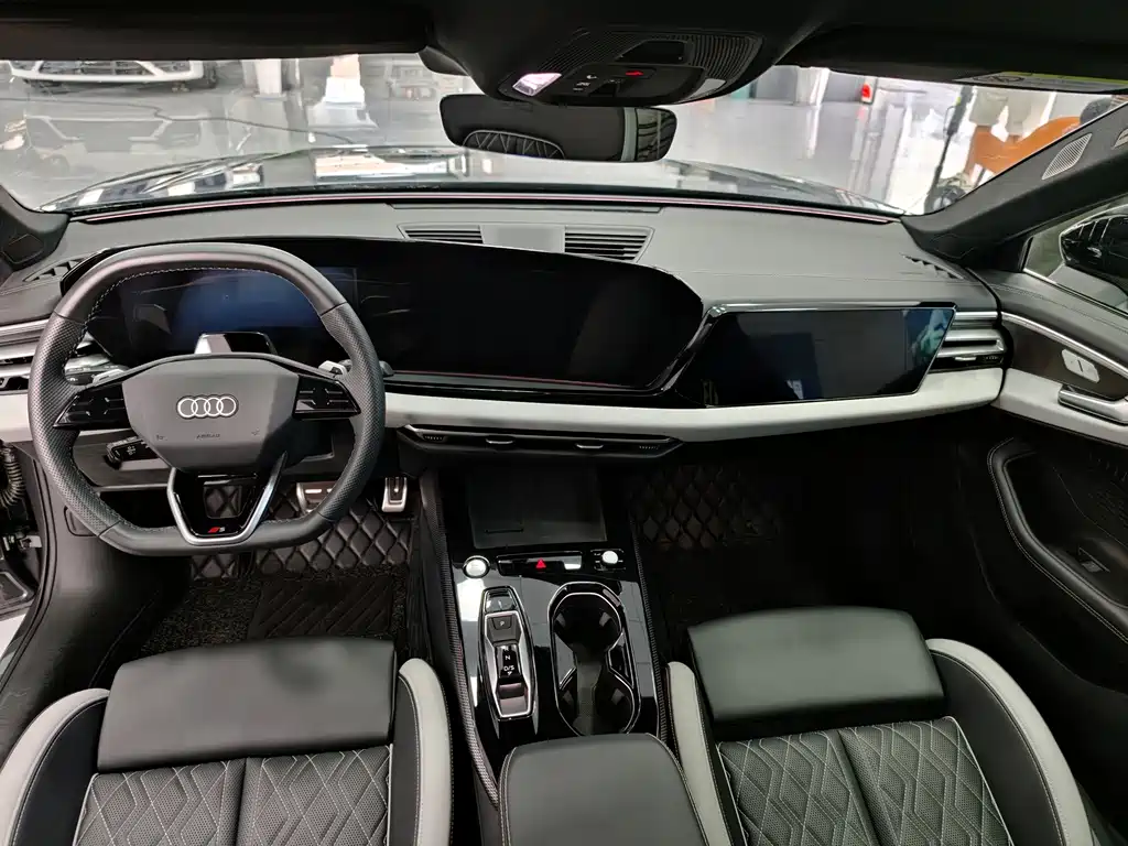 Audi A5L — миниатюра 13