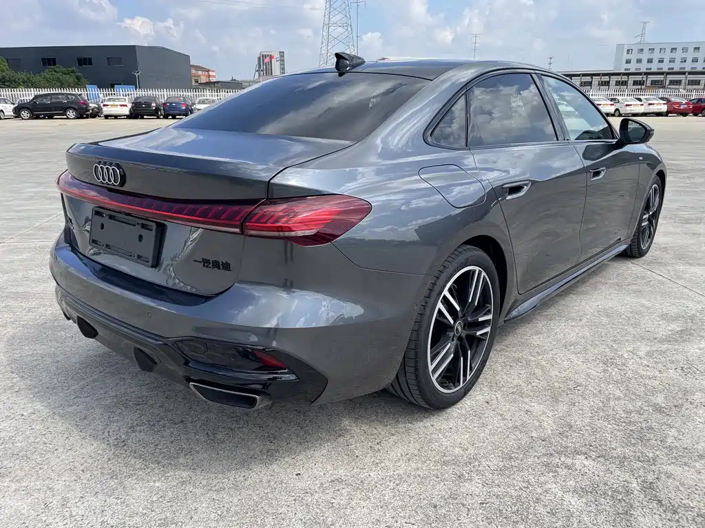 Audi A5L — миниатюра 30
