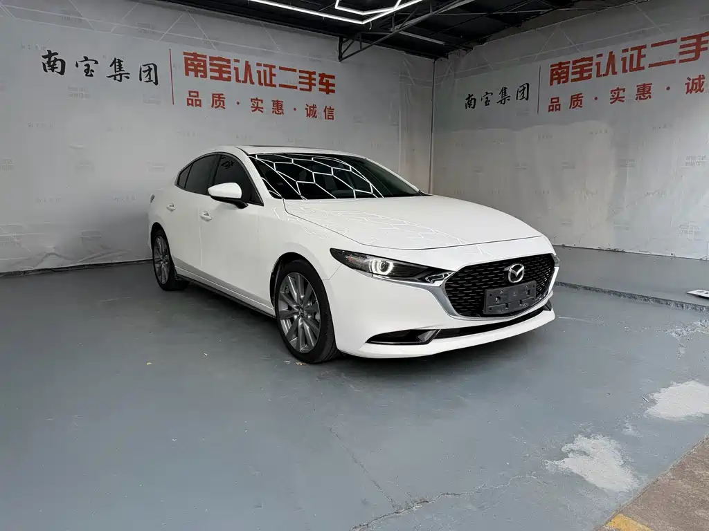 Mazda 3 Axela — миниатюра 3