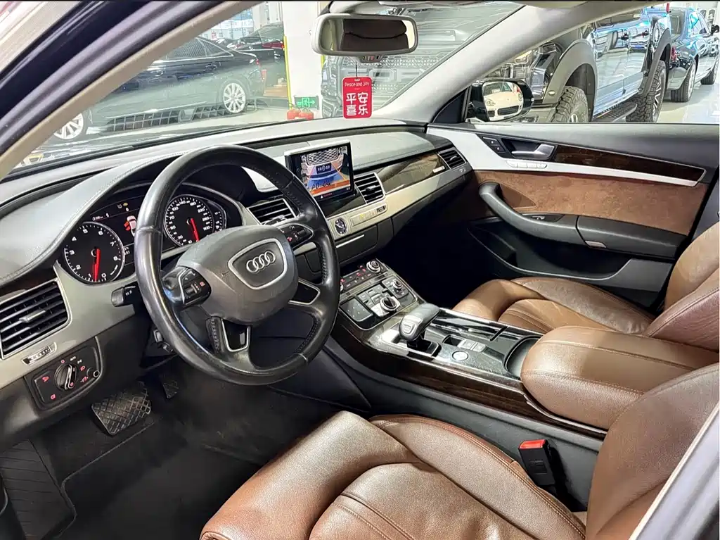 Audi A8 2014 A8L 45 TFSI quattro Comfort