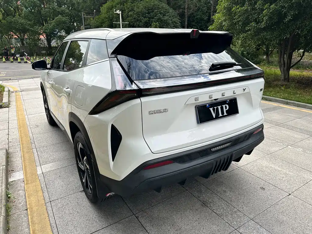 Geely Boyue — миниатюра 9