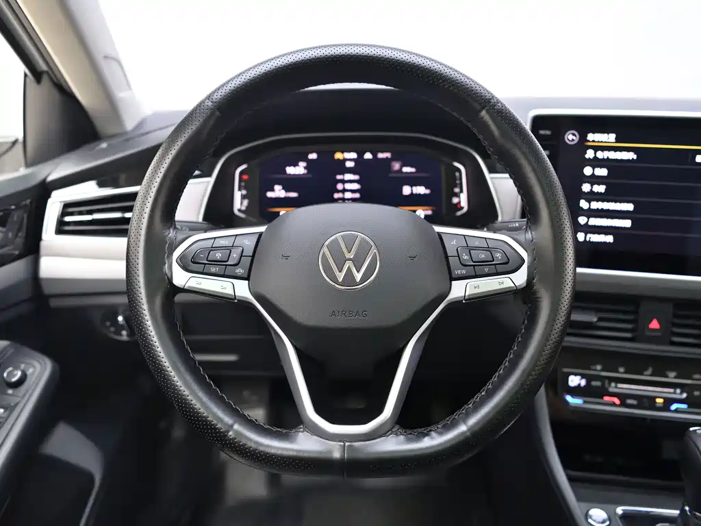 Volkswagen Bora — миниатюра 17