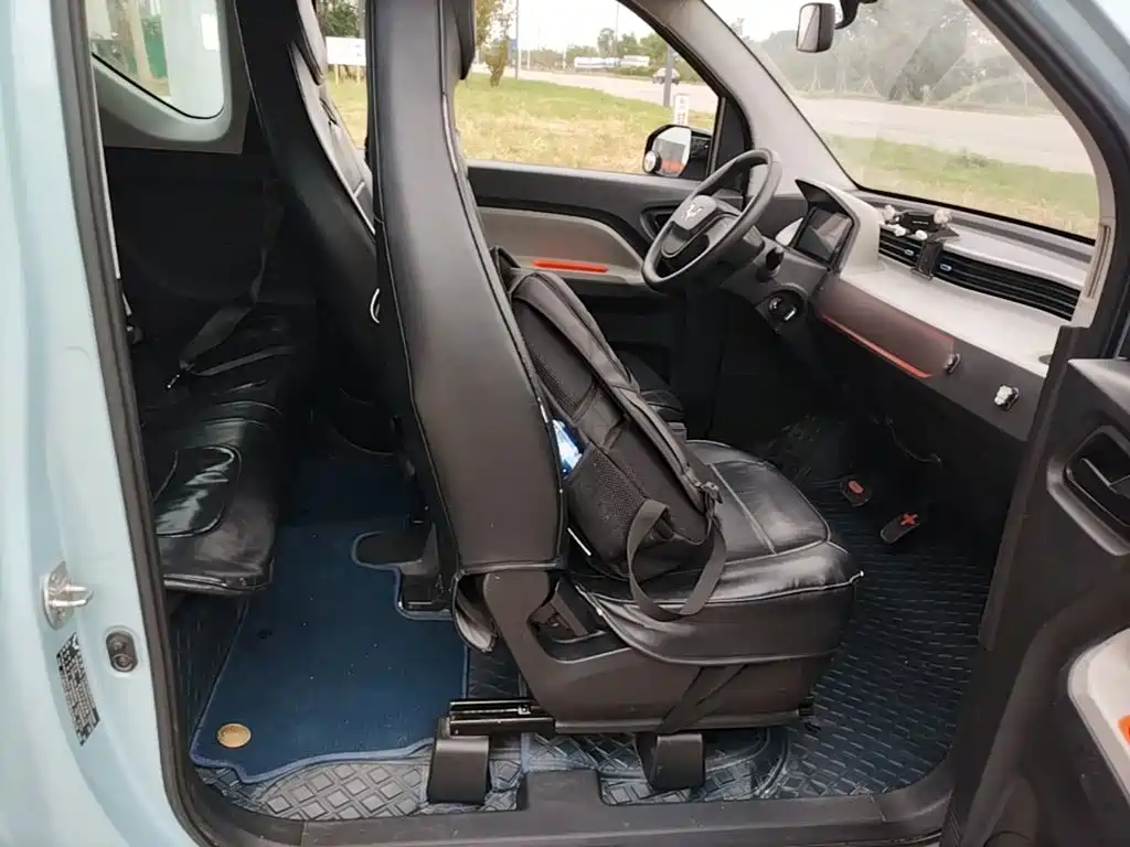 Wuling MINIEV — миниатюра 25
