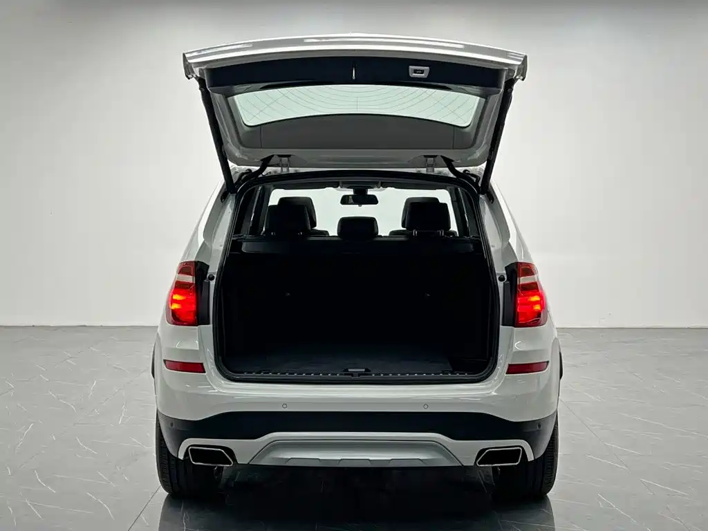 BMW X3 (Import) — миниатюра 11