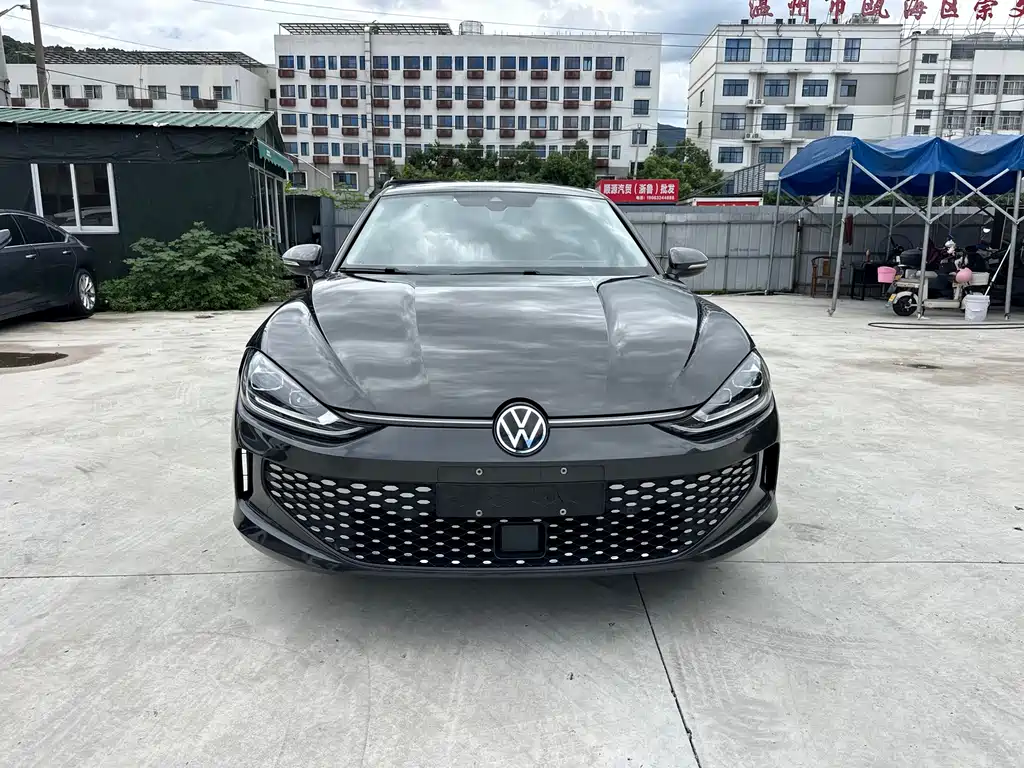 Volkswagen Lamando — миниатюра 6