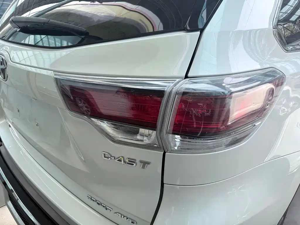 Toyota Highlander — миниатюра 20