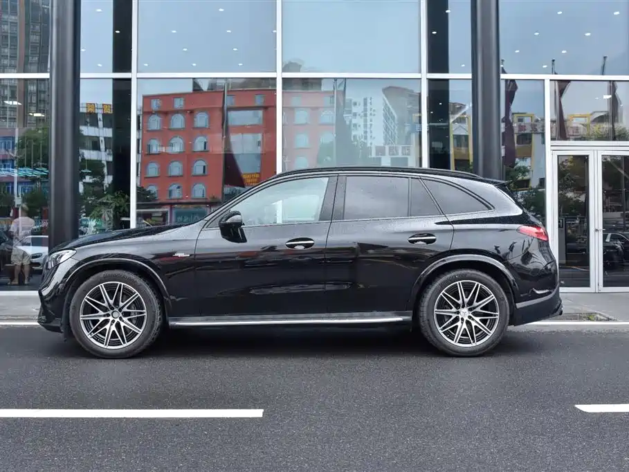 Mercedes-Benz GLC AMG — миниатюра 3