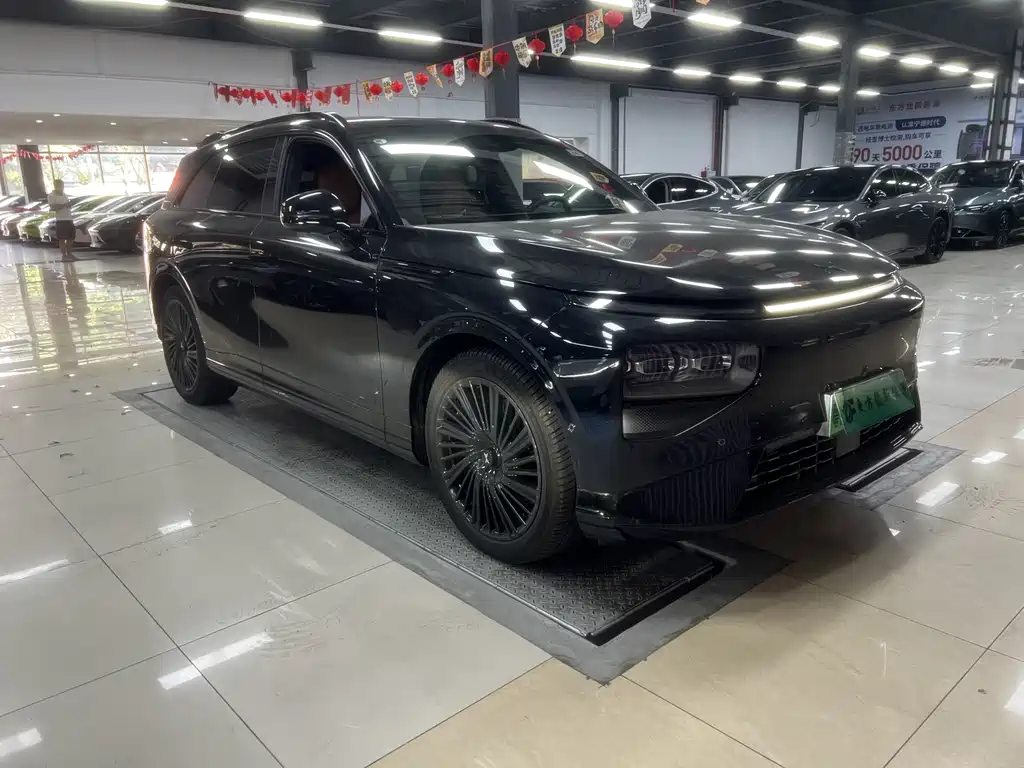 XPeng G9 — миниатюра 3