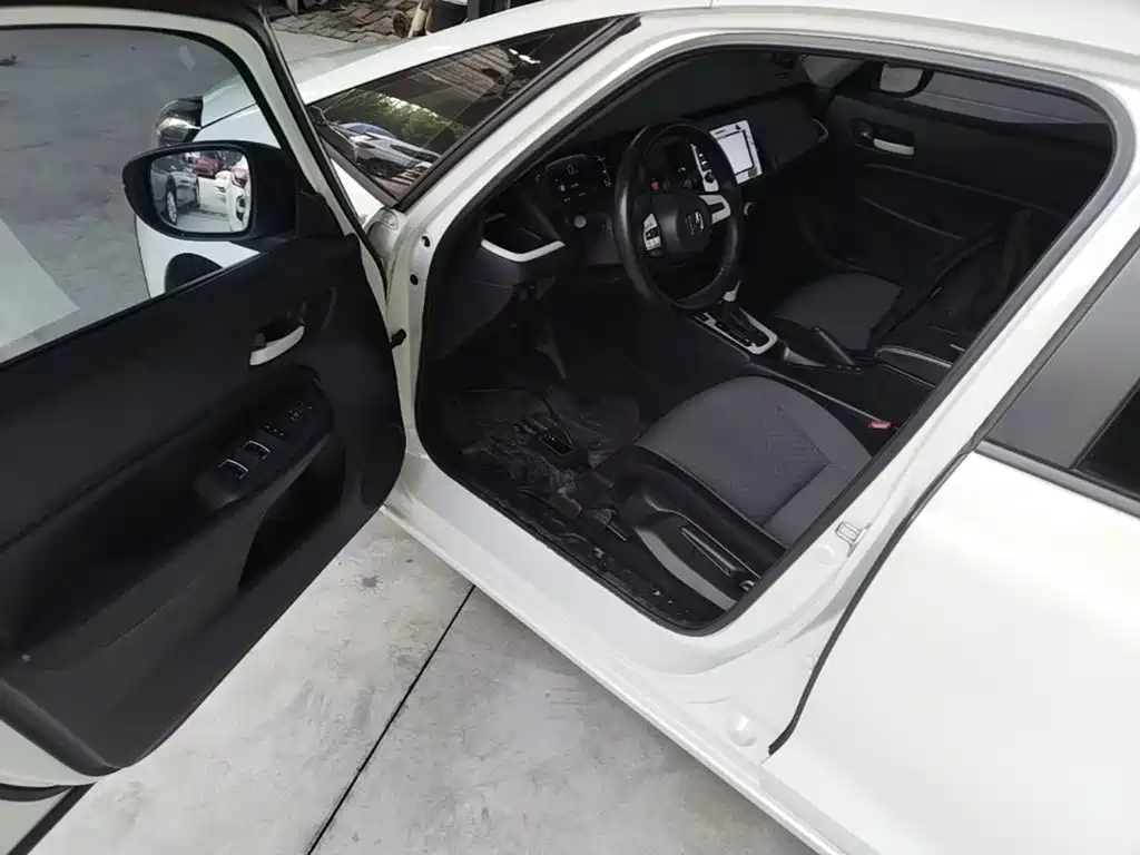 Honda Fit — миниатюра 16
