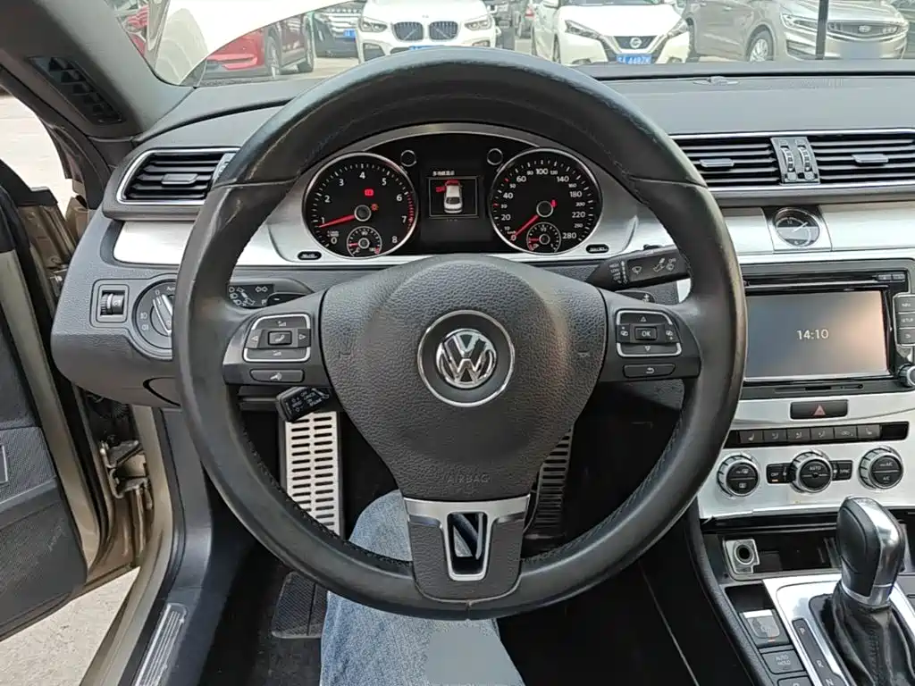 Volkswagen CC — миниатюра 11