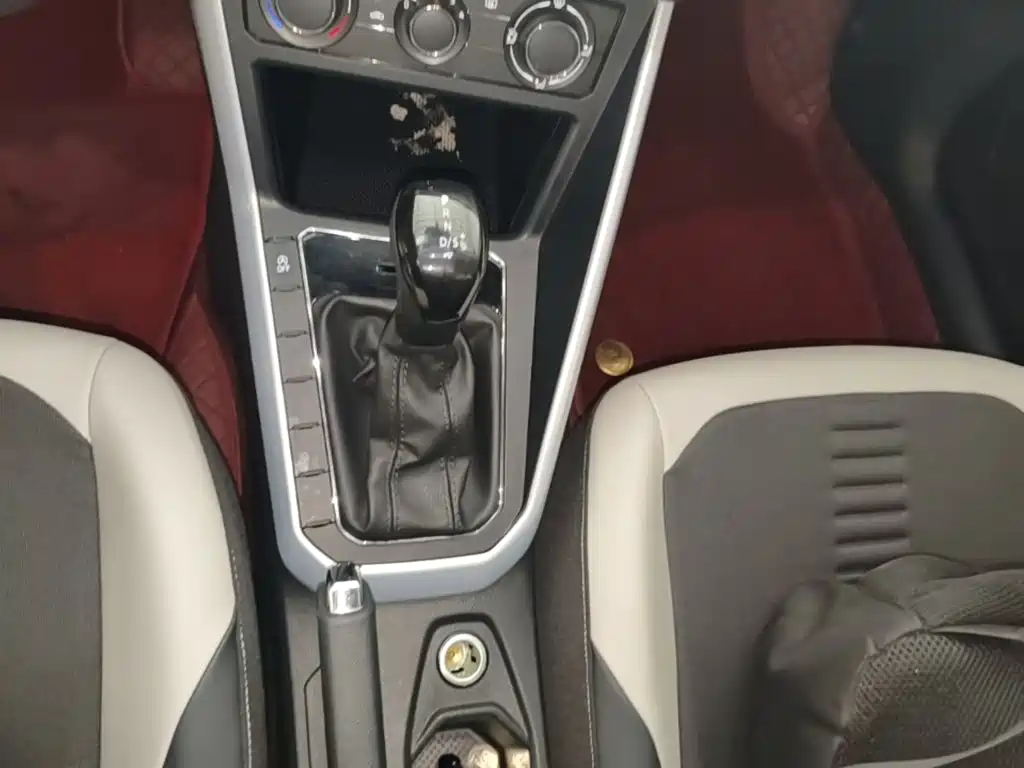 Volkswagen Polo — миниатюра 14