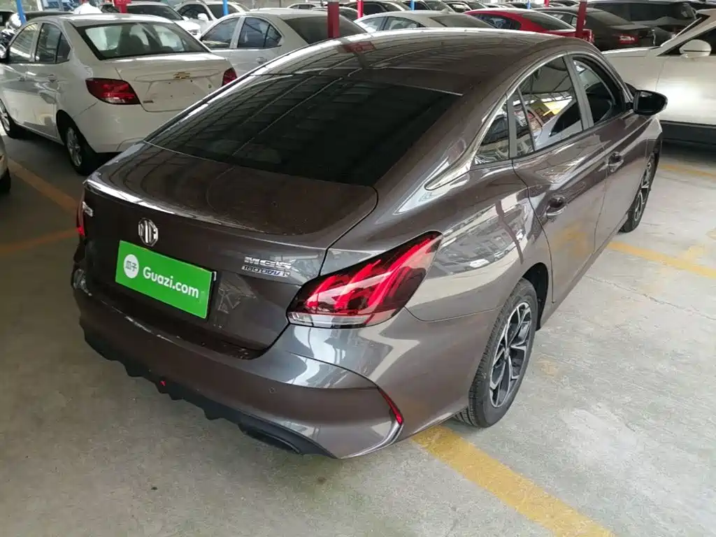 MG MG5 — миниатюра 7