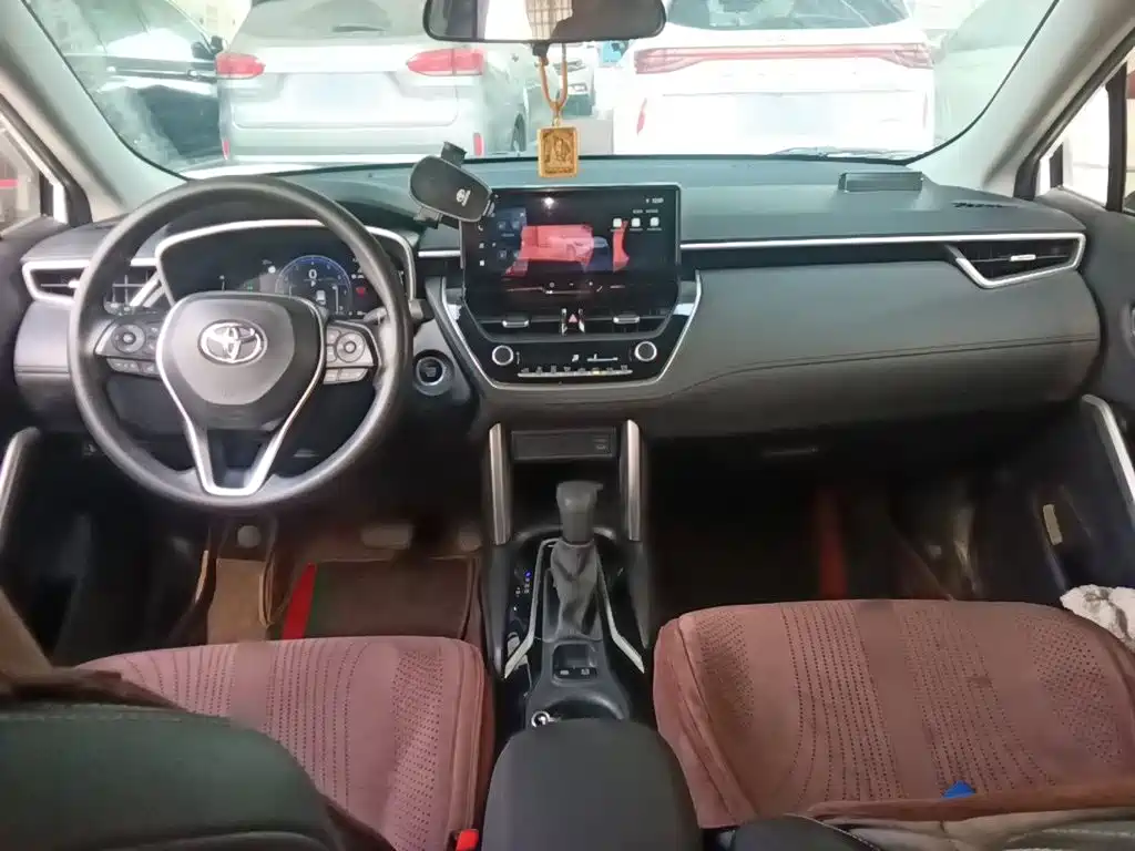 Toyota Frontlander — миниатюра 5