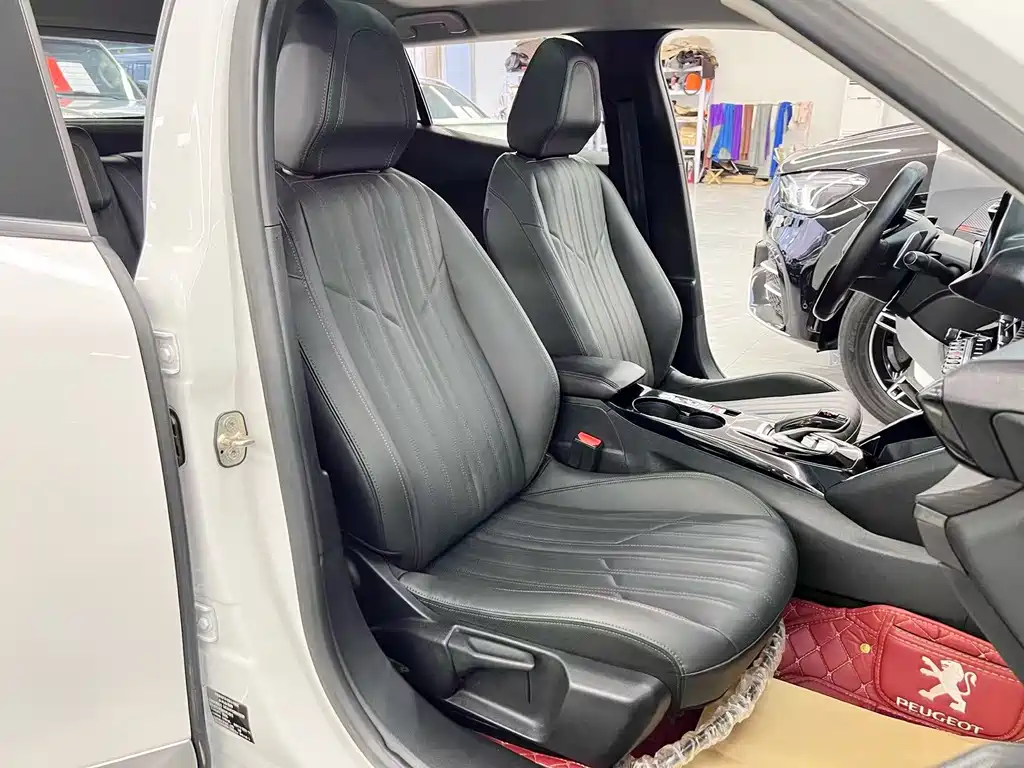 Peugeot 2008 — миниатюра 14