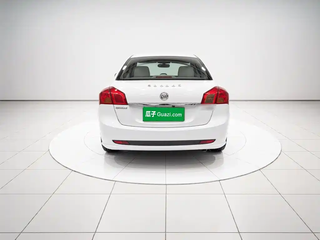 Buick Excelle — миниатюра 5
