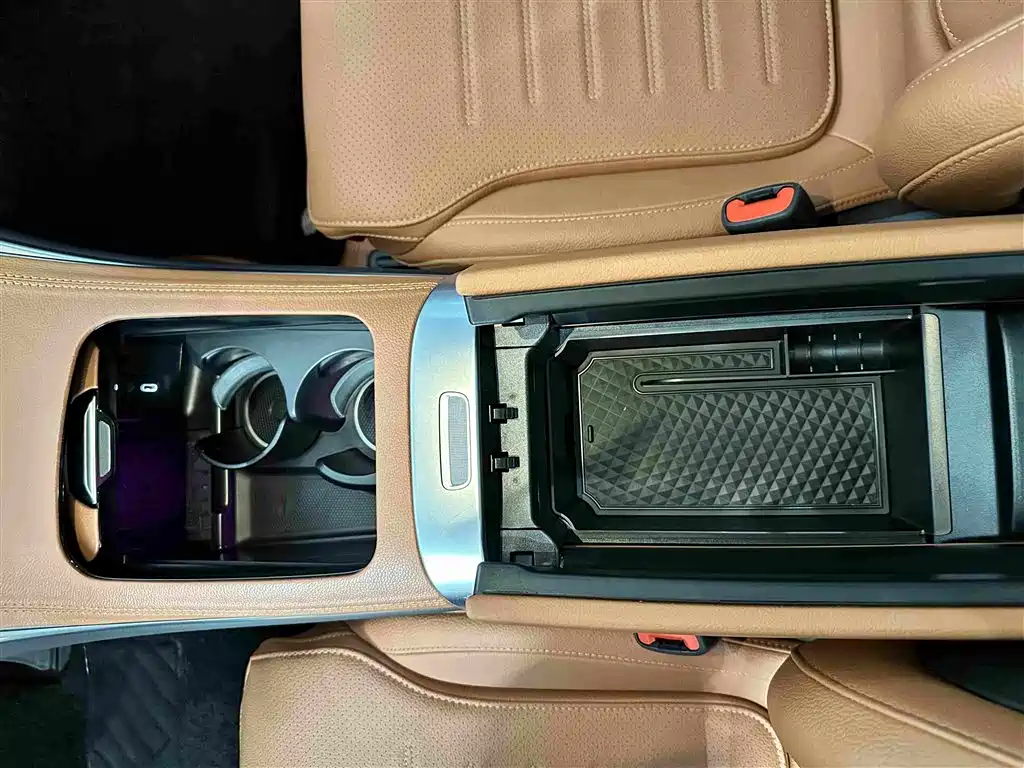 Mercedes-Benz GLC — миниатюра 14