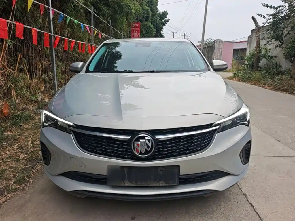 Buick Verano — миниатюра 3