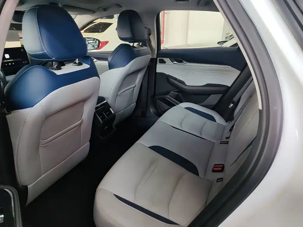 Geely Xingrui — миниатюра 17
