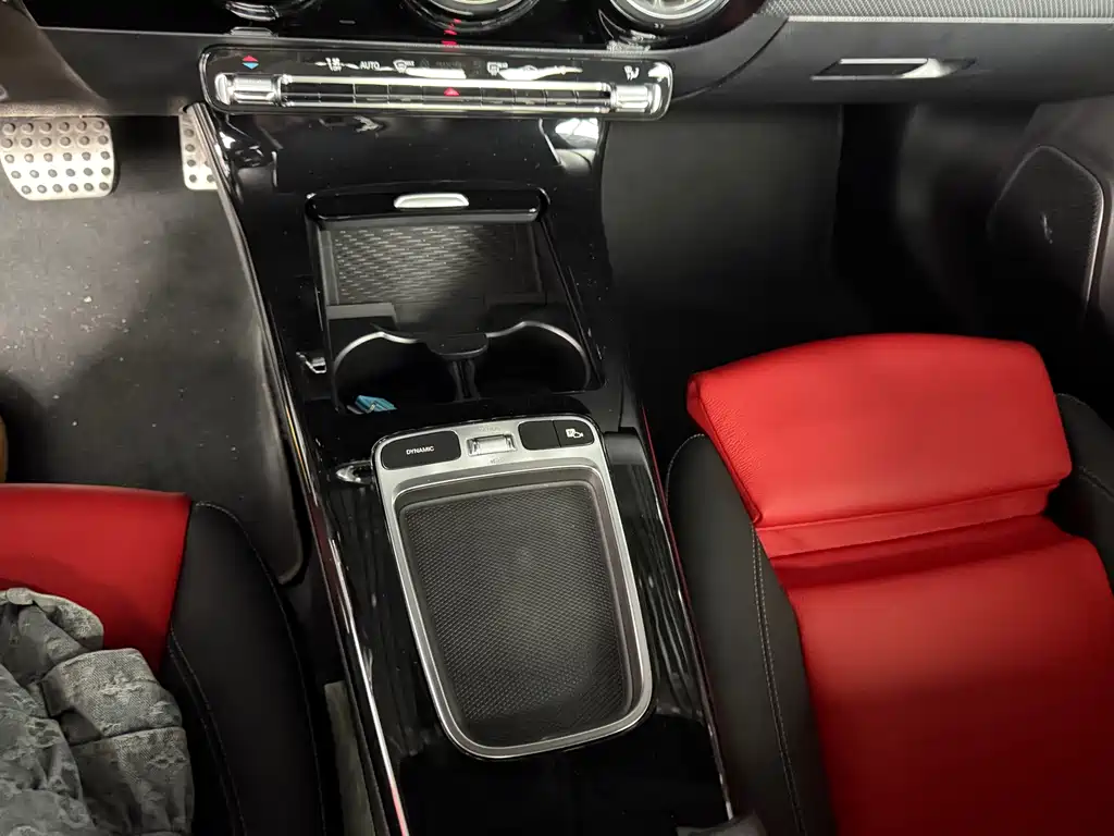 Mercedes-Benz A-Class AMG — миниатюра 9
