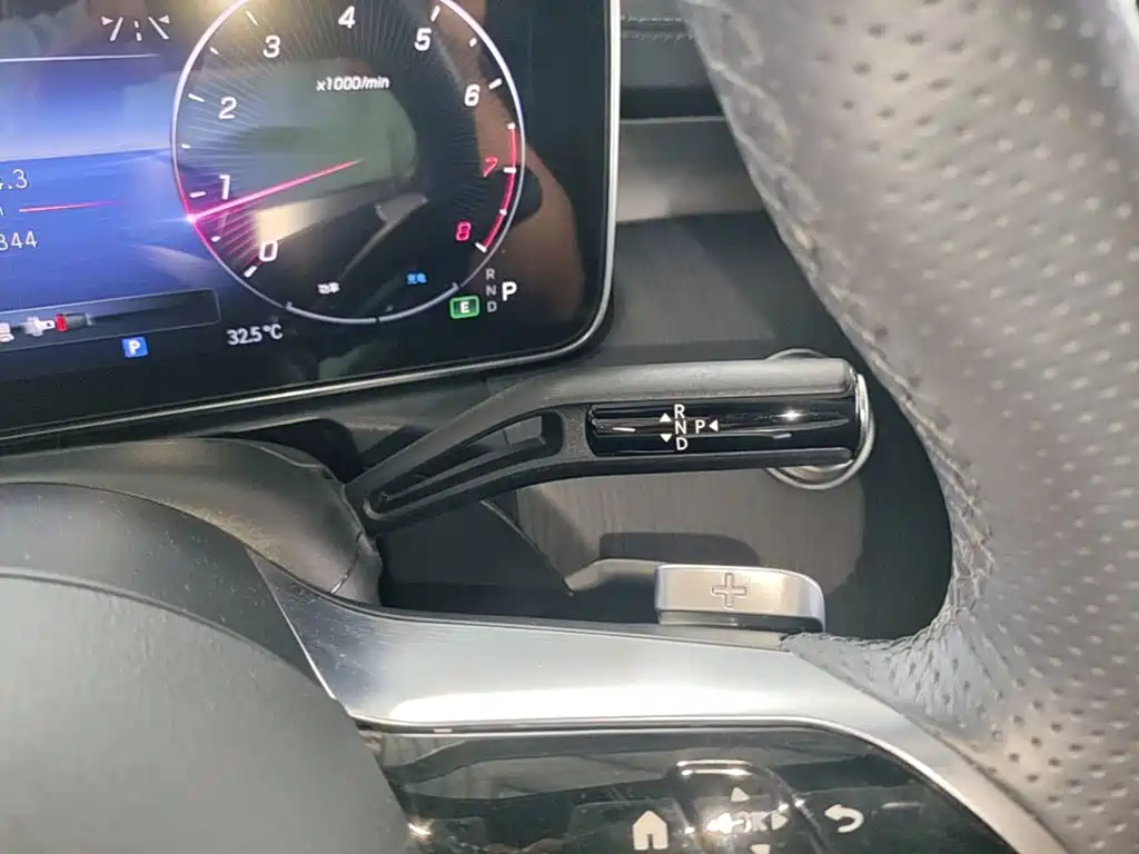 Mercedes-Benz C-Class — миниатюра 14