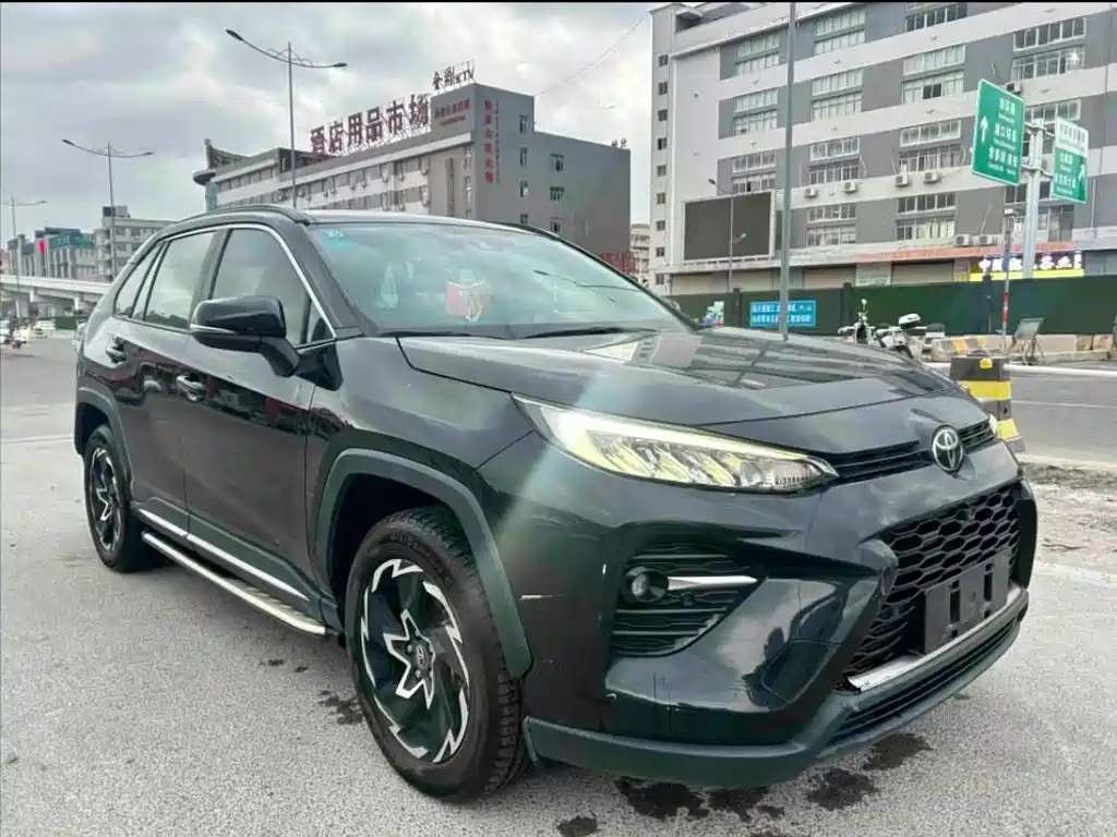 Toyota Wildlander — миниатюра 6