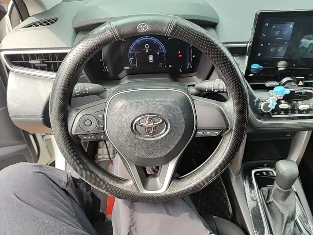Toyota Frontlander — миниатюра 11