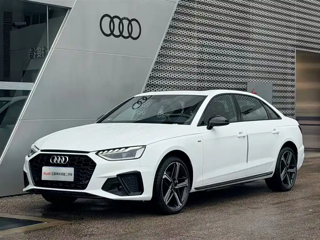 Купить Audi A4L