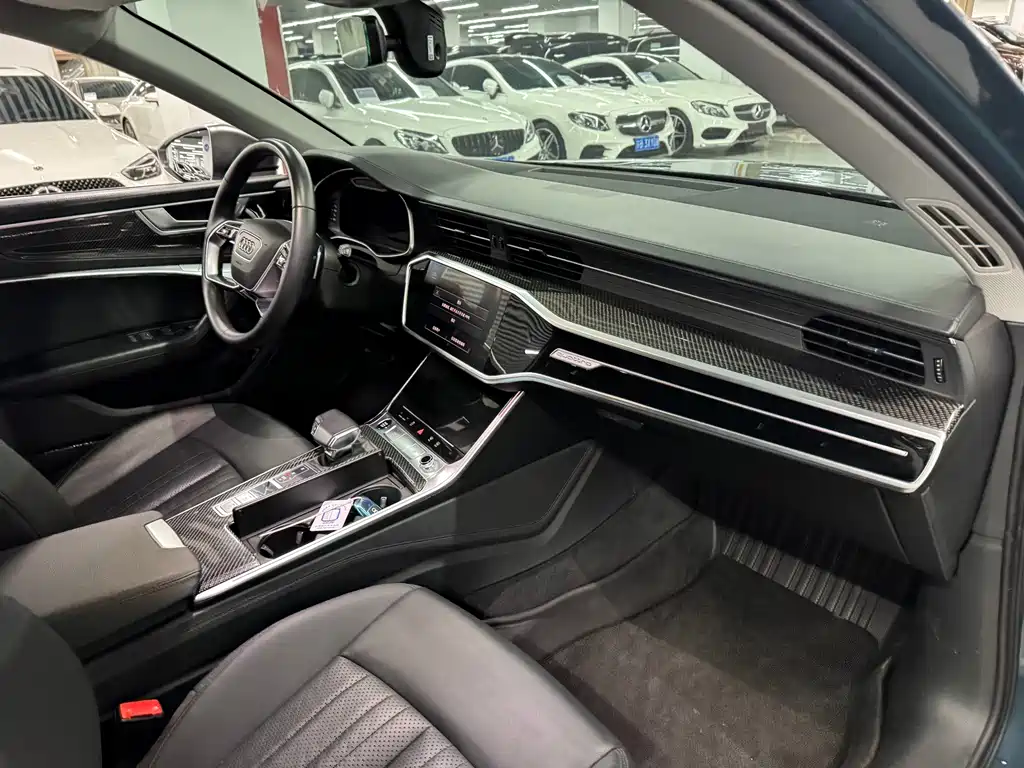 Audi A6 (Import) — миниатюра 6