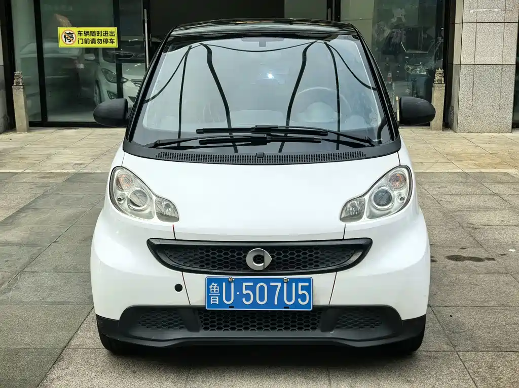 smart Smart Fortwo — миниатюра 2