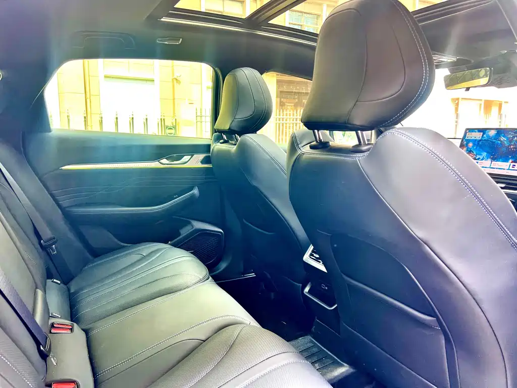 Geely Xingrui — миниатюра 13