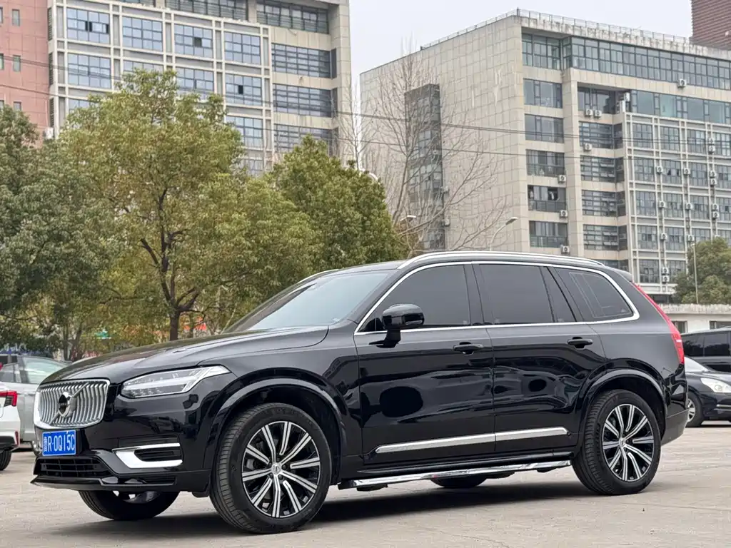 Volvo XC90 2024 B5 Luxury 5 мест