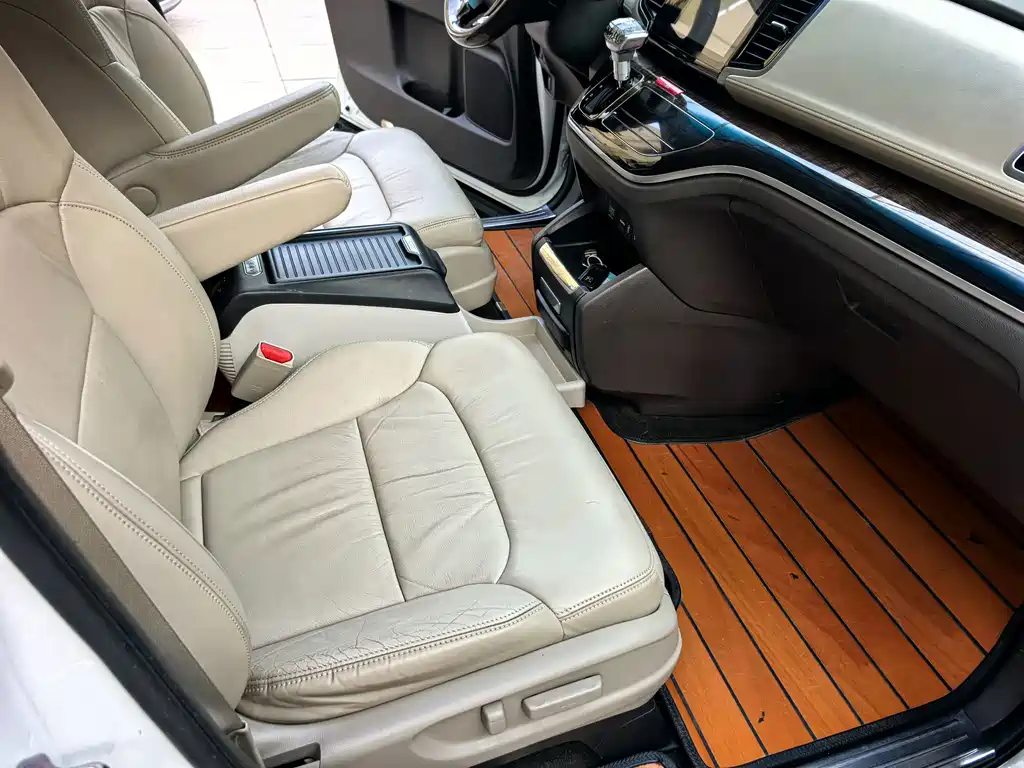 Honda Odyssey — миниатюра 7