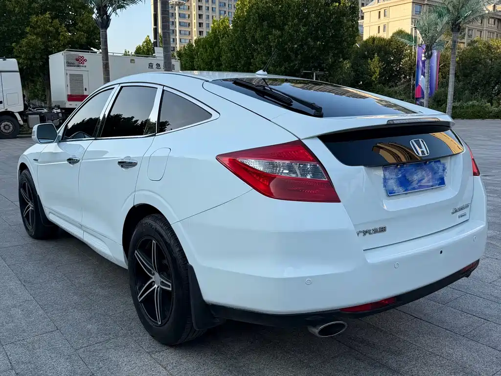Honda Crosstour — миниатюра 4