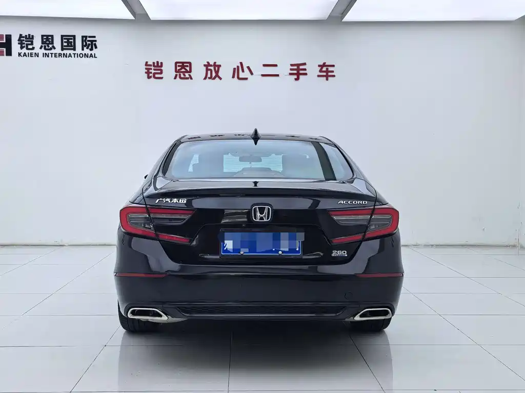 Honda Accord — миниатюра 17