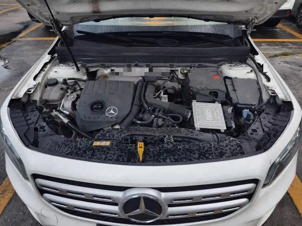 Mercedes-Benz GLB — миниатюра 21