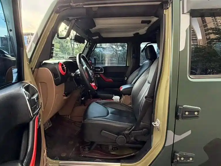Jeep Wrangler — миниатюра 9