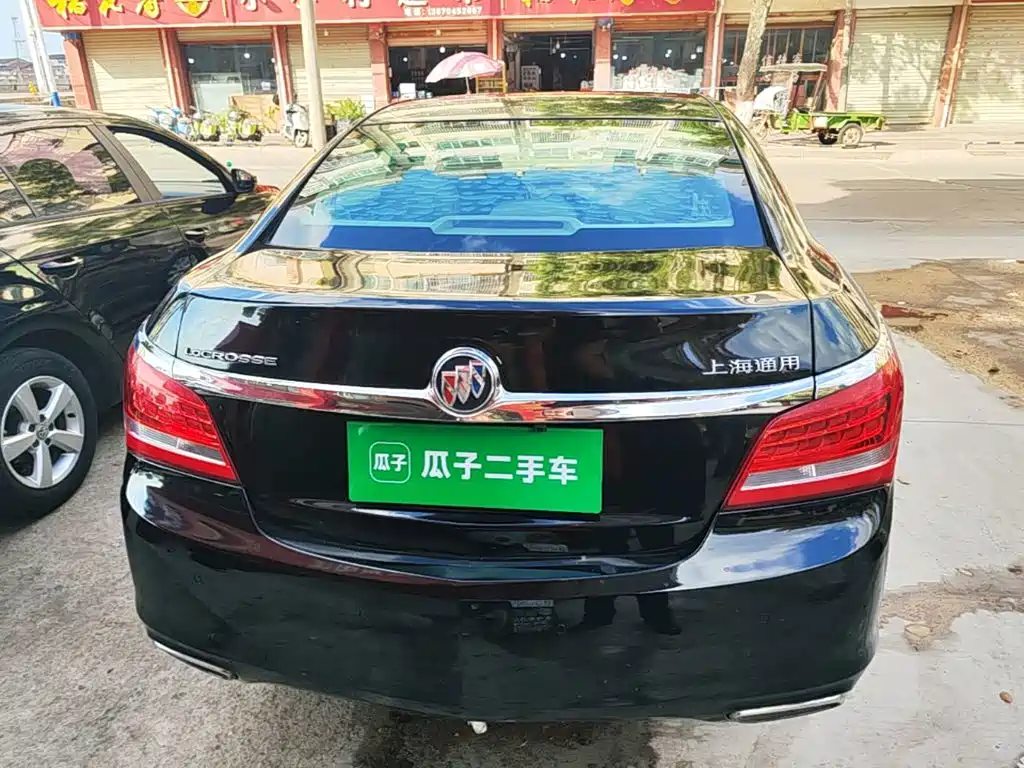 Buick LaCrosse — миниатюра 6