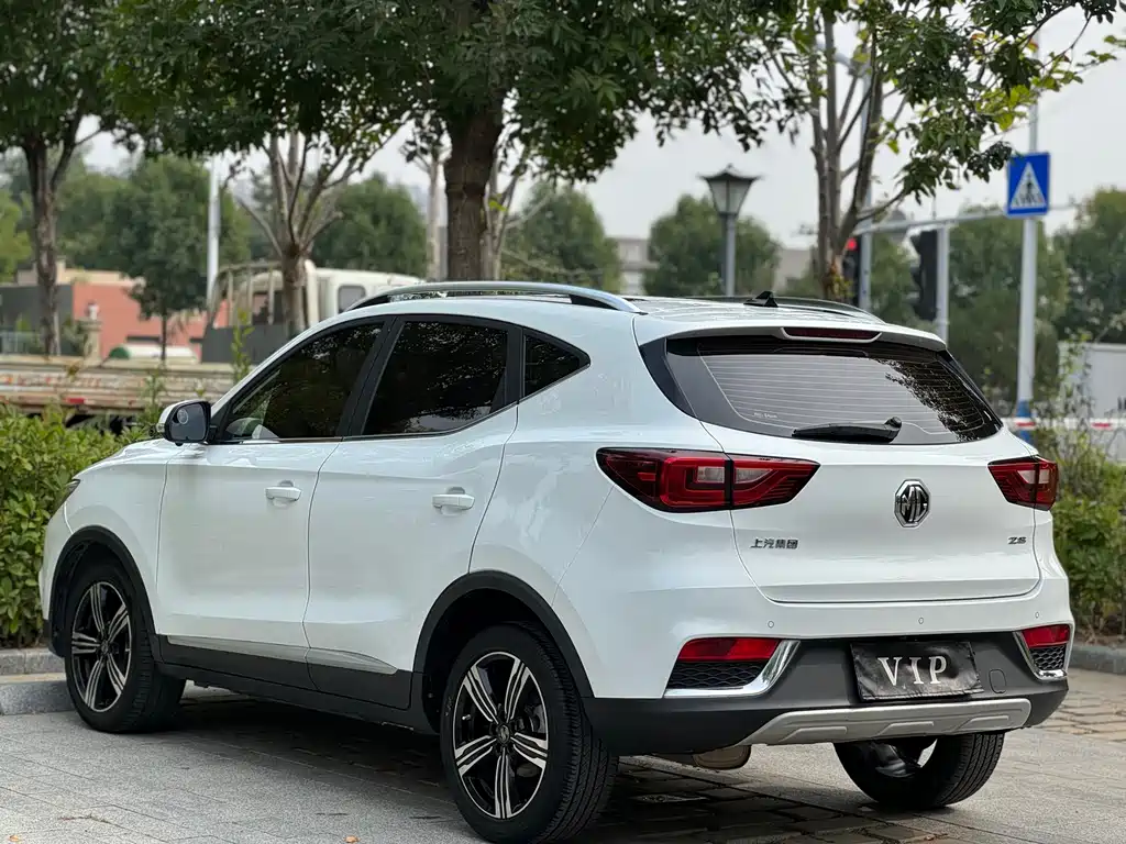 MG ZS — миниатюра 8