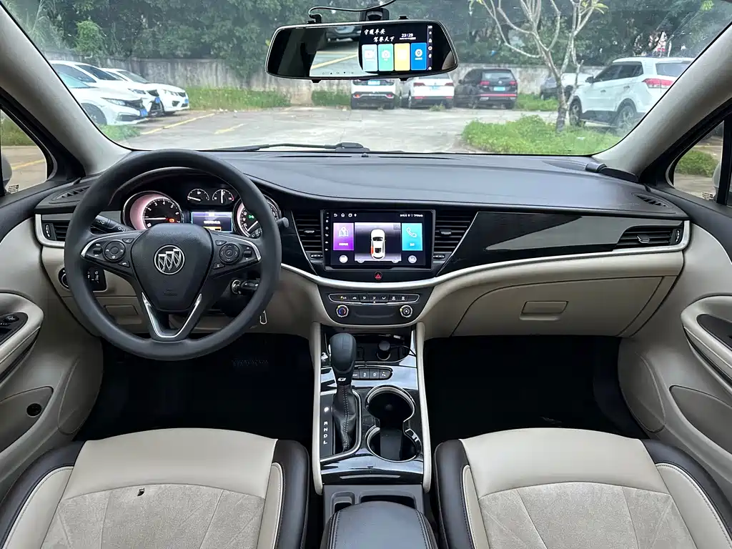 Buick Verano — миниатюра 10