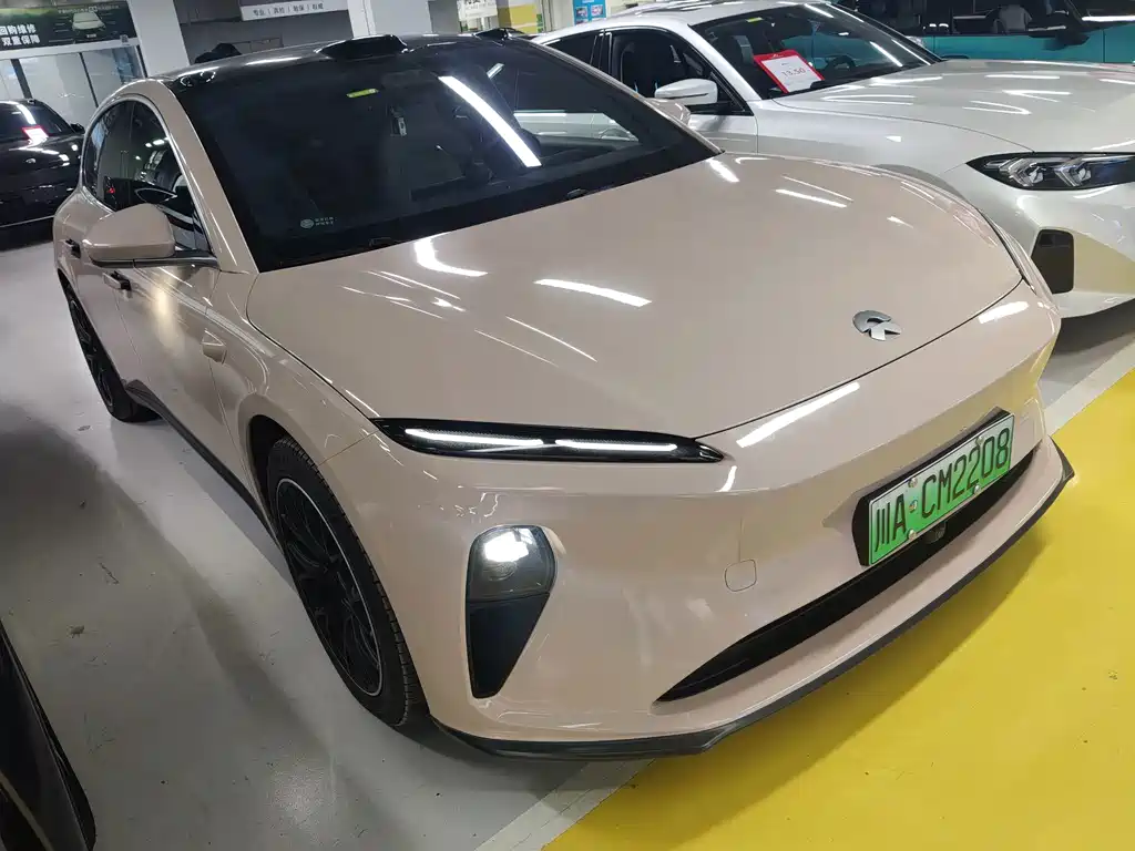 NIO ET5T — миниатюра 3