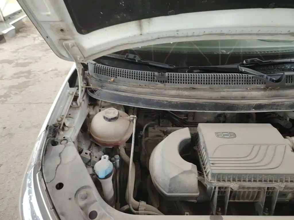 Geely Vision X3 — миниатюра 20