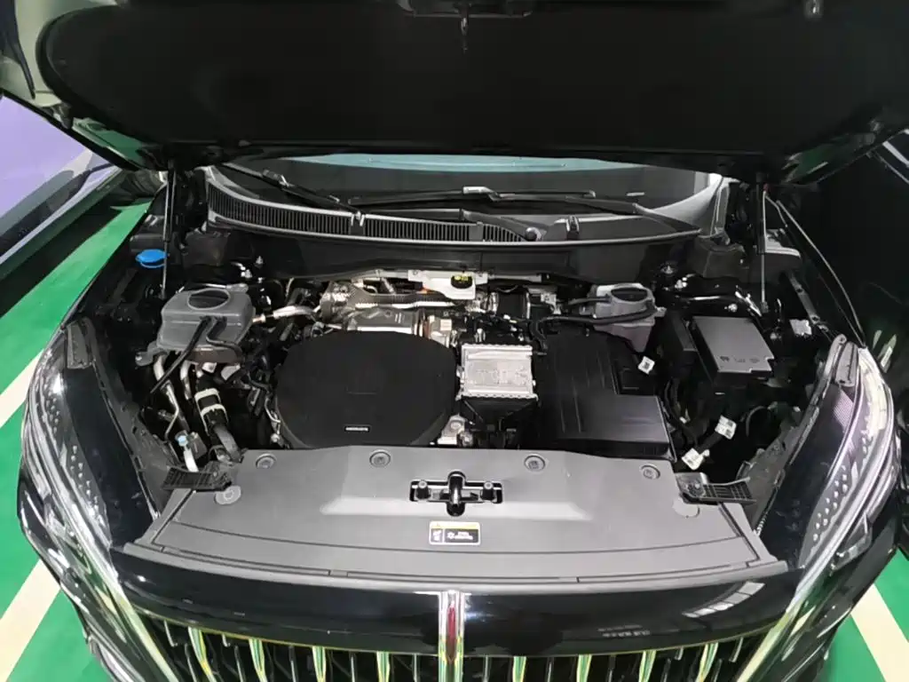 Hongqi Hongqi HS3 PHEV — миниатюра 20