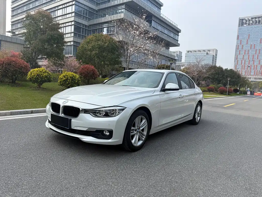BMW 3 Series 2016