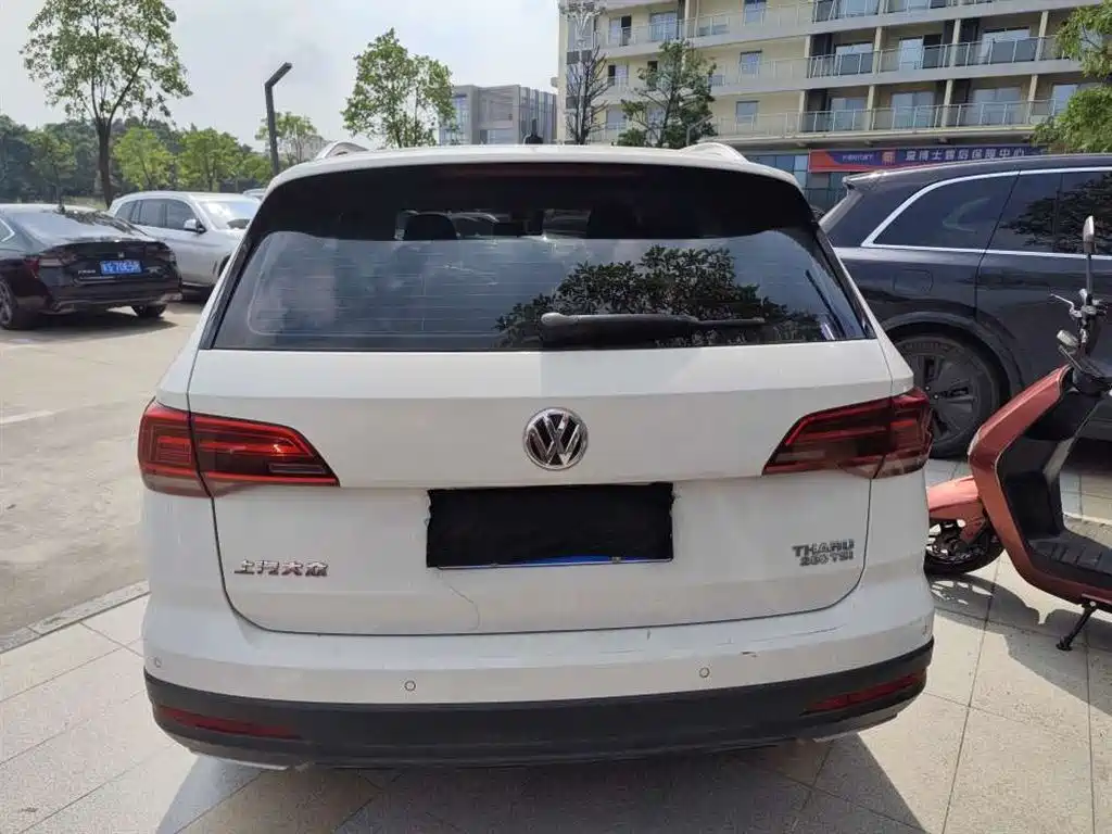 Volkswagen Tharu — миниатюра 7