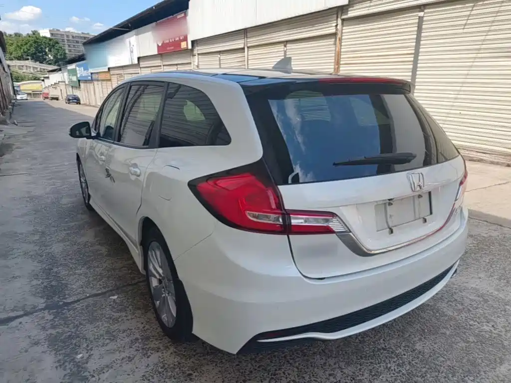 Honda Jade — миниатюра 5